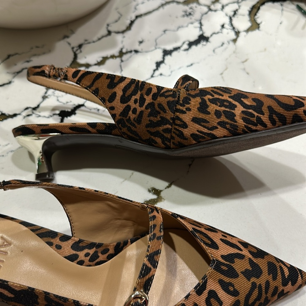 Naturalizer Leopard Print Heels - Picture 2 of 5